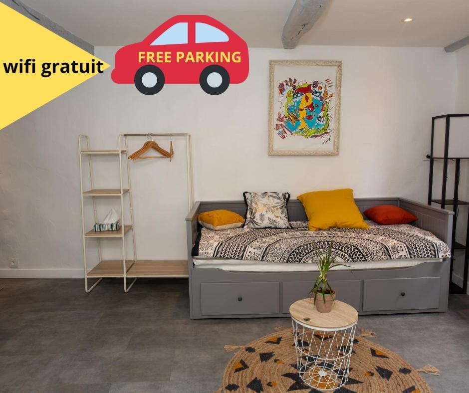 Studio Cosy Dans Centre Historique Avec Parking Appartamento Grasse Esterno foto