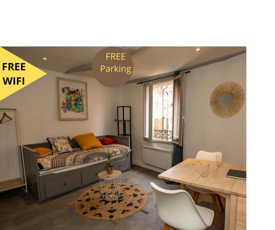 Studio Cosy Dans Centre Historique Avec Parking Appartamento Grasse Esterno foto